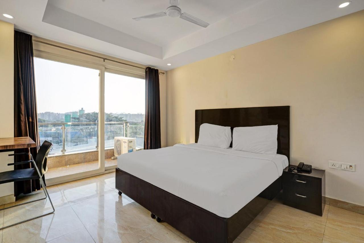 Super Townhouse Tipsyy Near Bestech Central Square Mall Gurgaon Exterior foto