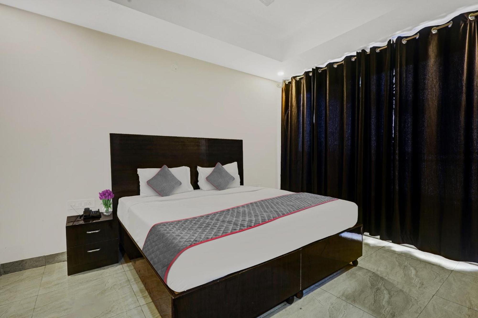 Super Townhouse Tipsyy Near Bestech Central Square Mall Gurgaon Exterior foto